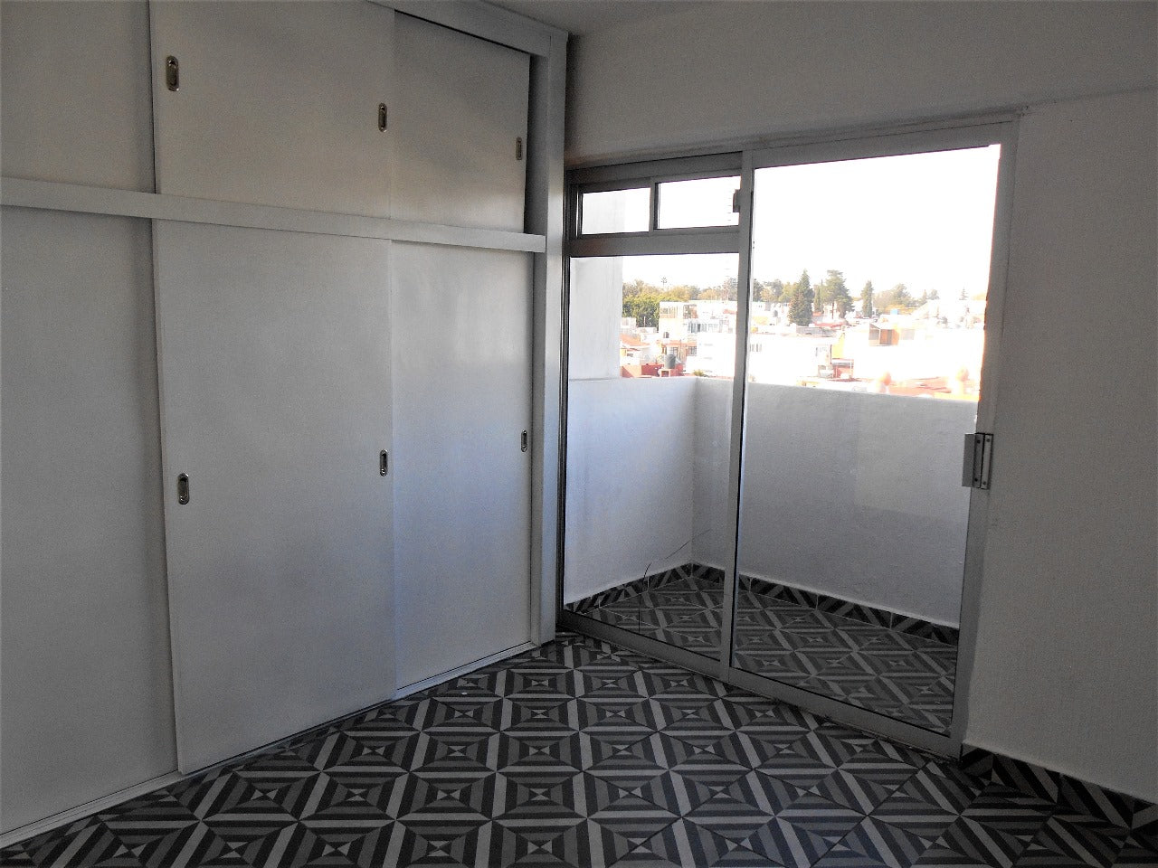 DEPARTAMENTO EN VENTA EN CHAPUTEPEC SUR, MORELIA