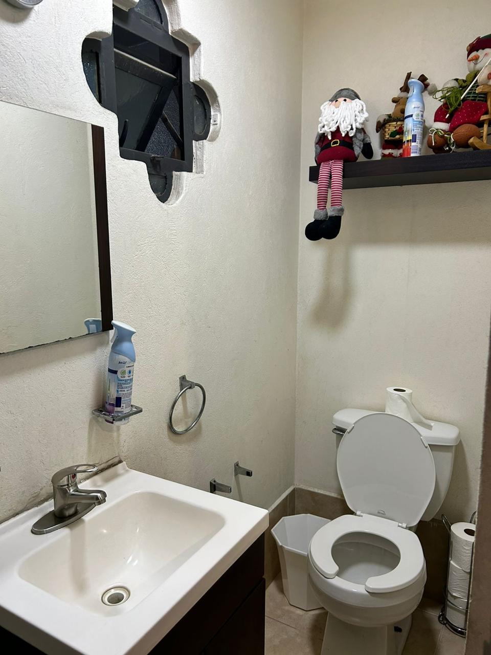 CASA EN RENTA EN NUEVA CHAPULTEPEC, MORELIA