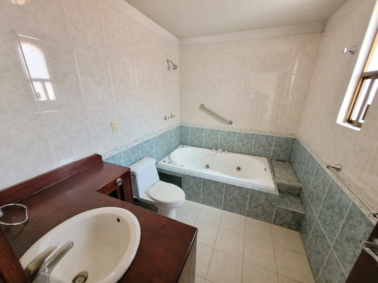 CASA EN RENTA EN PRADOS DEL CAMPESTRE, MORELIA