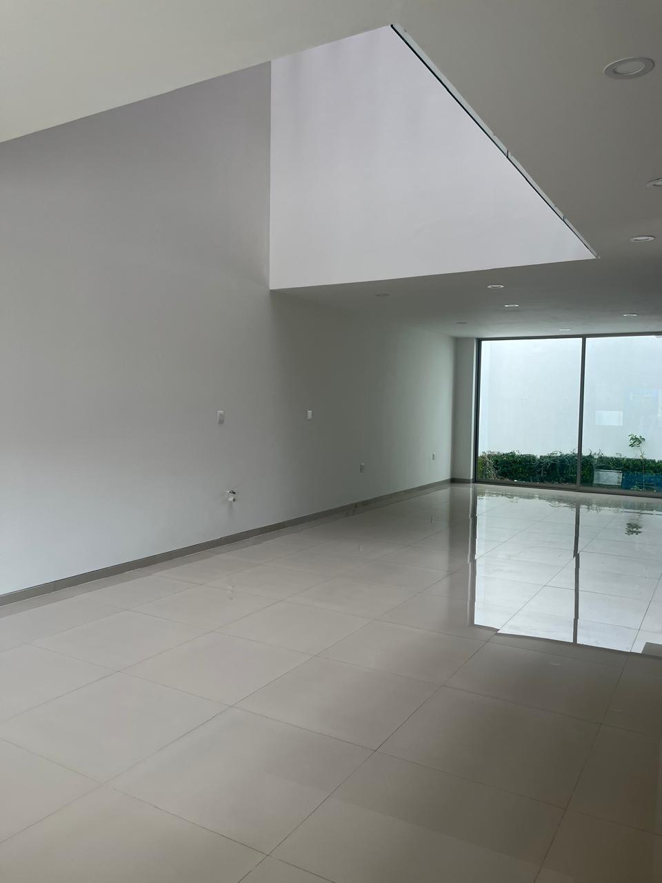 CASA EN VENTA EN FRACC. BRITANIA, MORELIA