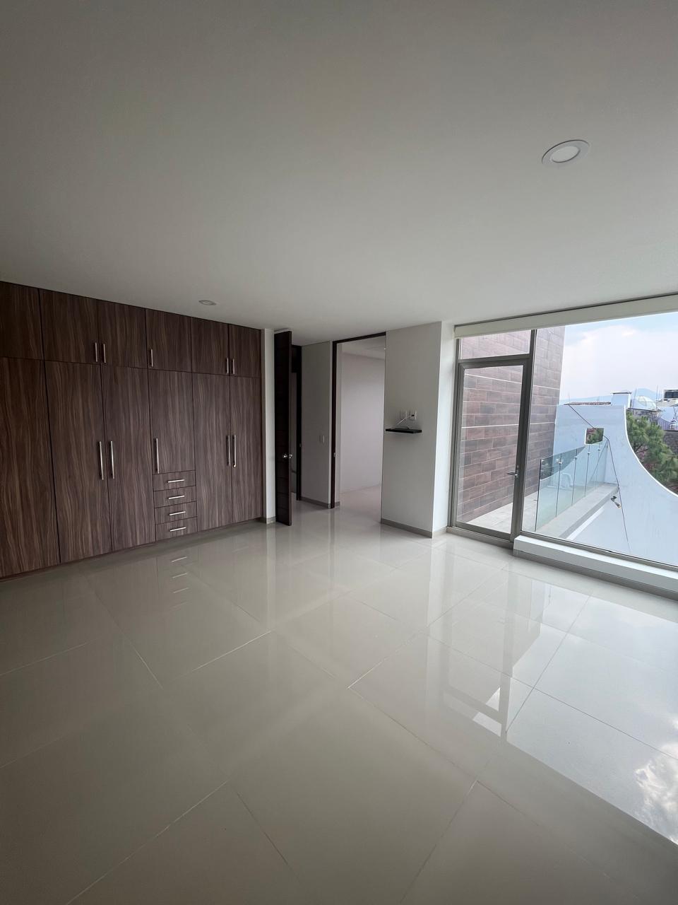 CASA EN VENTA EN FRACC. BRITANIA, MORELIA