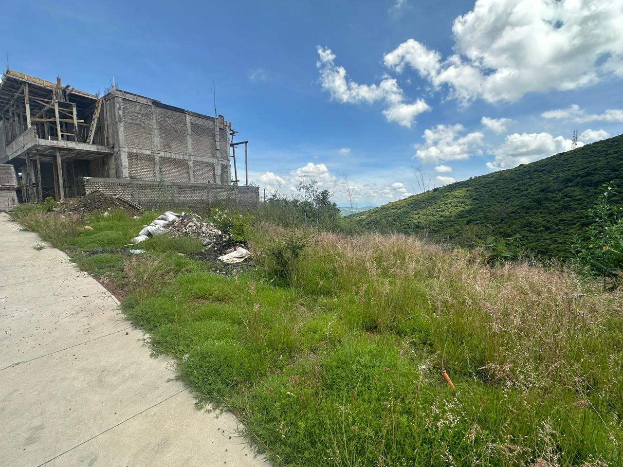 TERRENO EN VENTA EN LOS ENCINOS TRES MARIAS, MORELIA