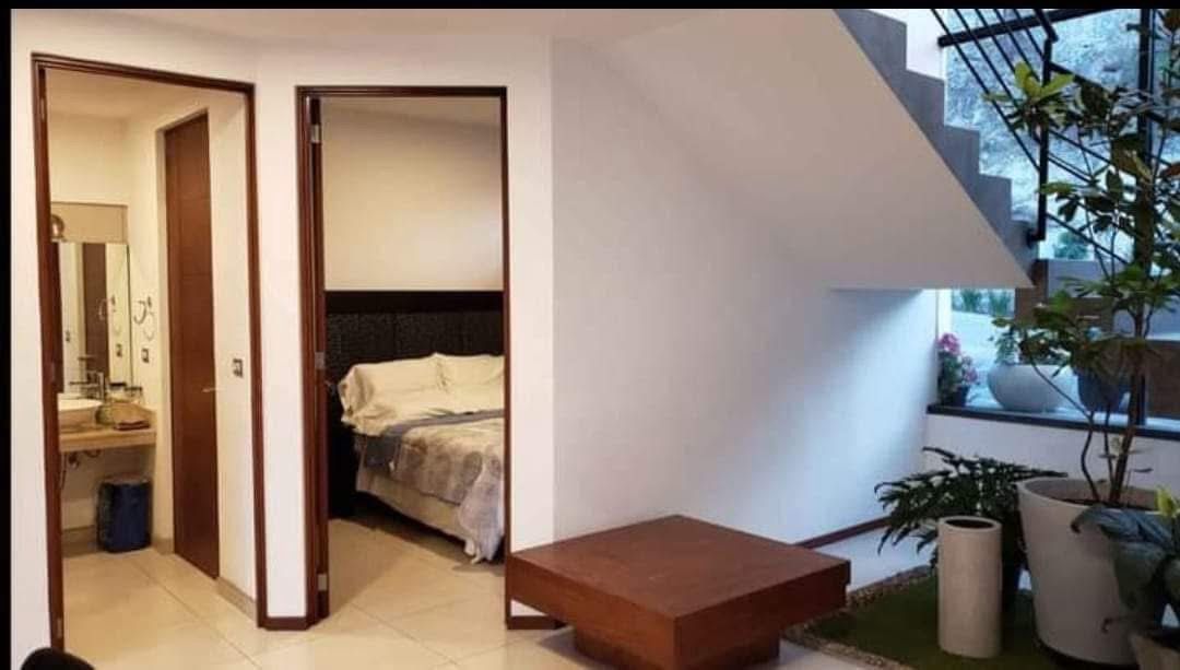 CASA AMUEBLADA EN RENTA EN VISTA BELLA, MORELIA