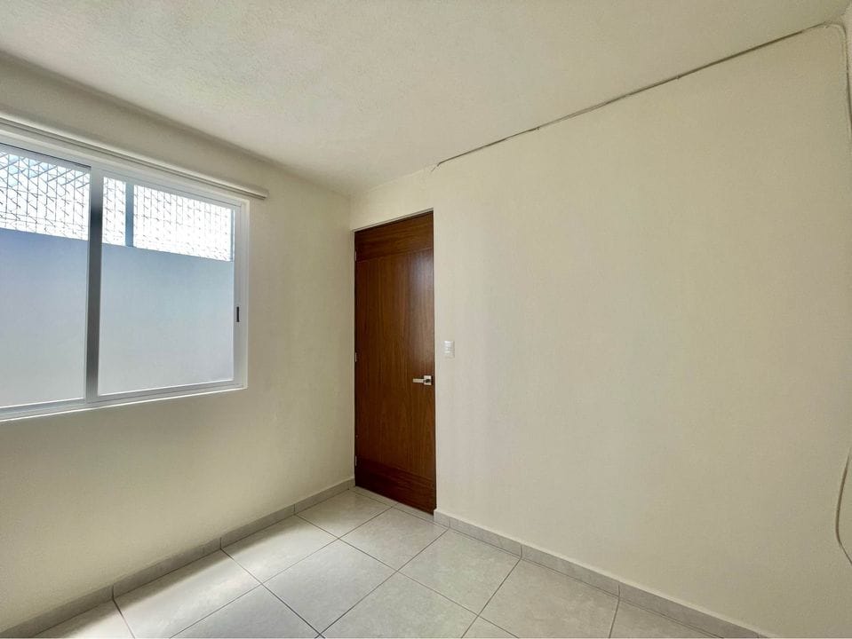 CASA EN VENTA EN QUINTA CANTERA ALTOZANO, MORELIA