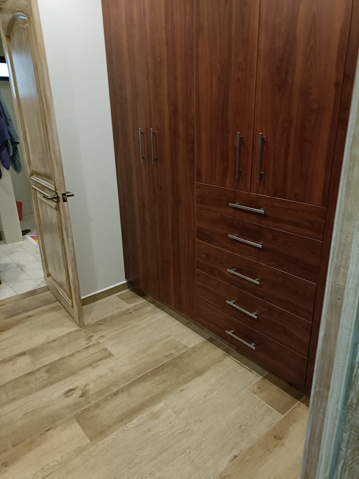 CASA RESIDENCIAL EN CLUB Y DENTRO DEL CAMPO DE GOLF ALTOZANO, MORELIA