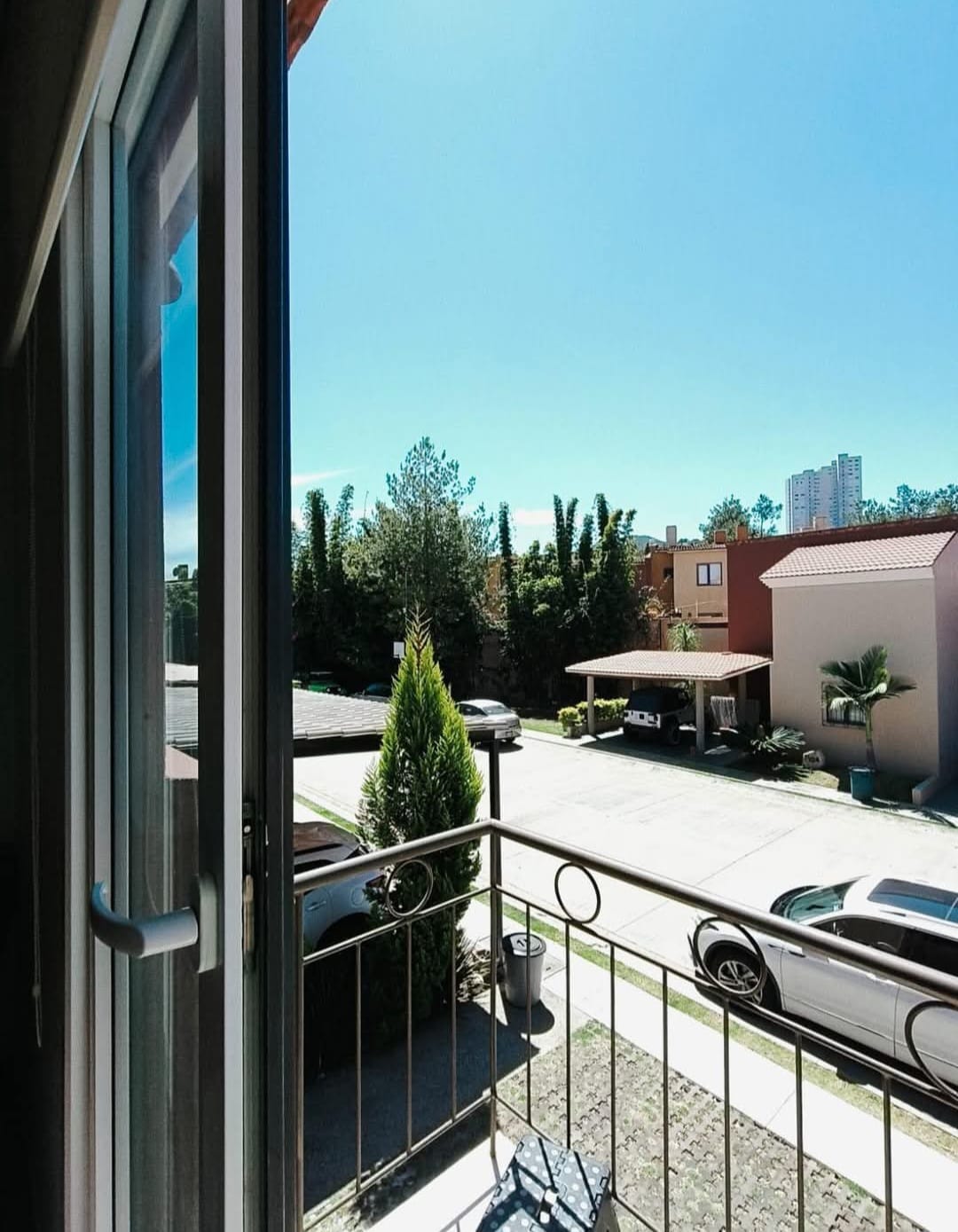 CASA EN VENTA EN PASEO DE LAS ARDILLAS ALTOZANO, MORELIA