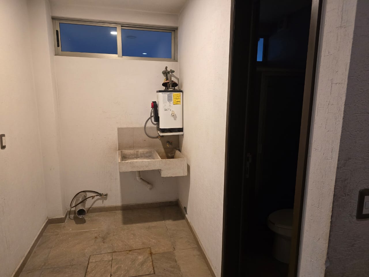 CASA EN VENTA EN PUNTALBA, MORELIA
