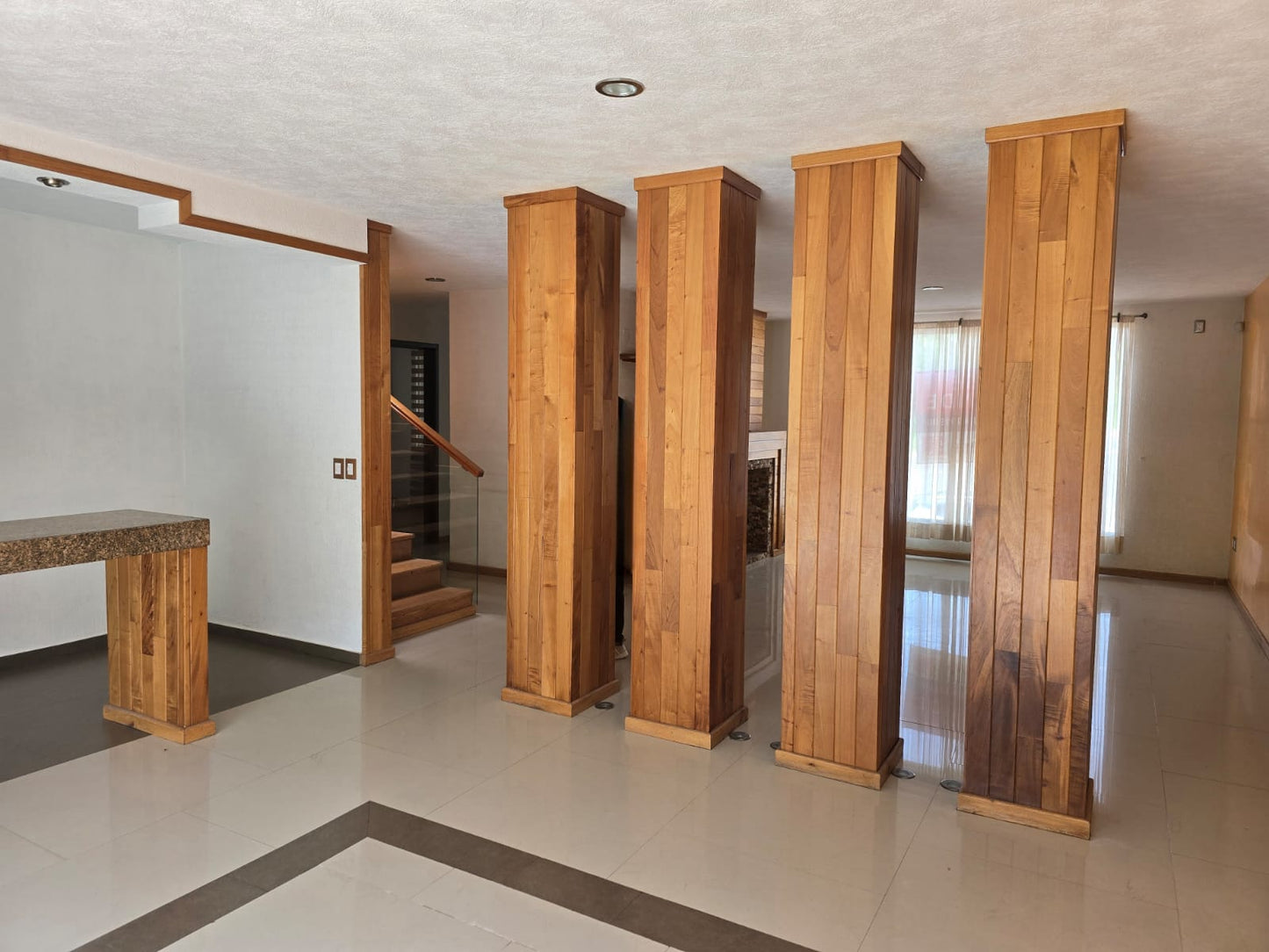 CASA EN VENTA EN PUNTALBA, MORELIA