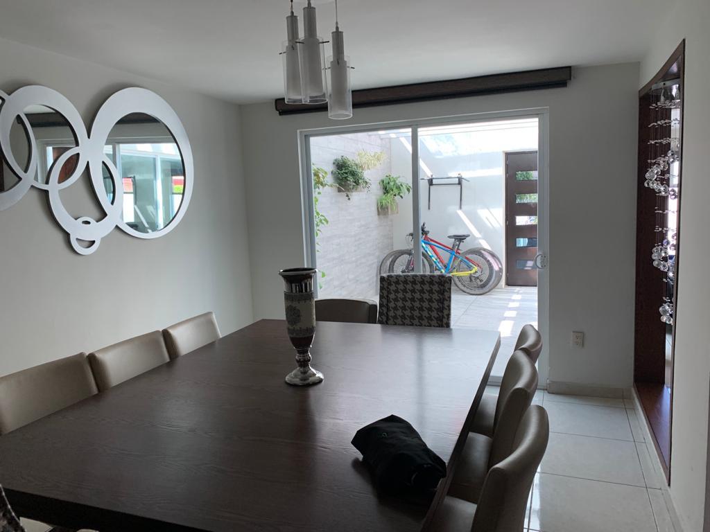 CASA EN VENTA EN FRACC. ANA MARIA GALLAGA, MORELIA