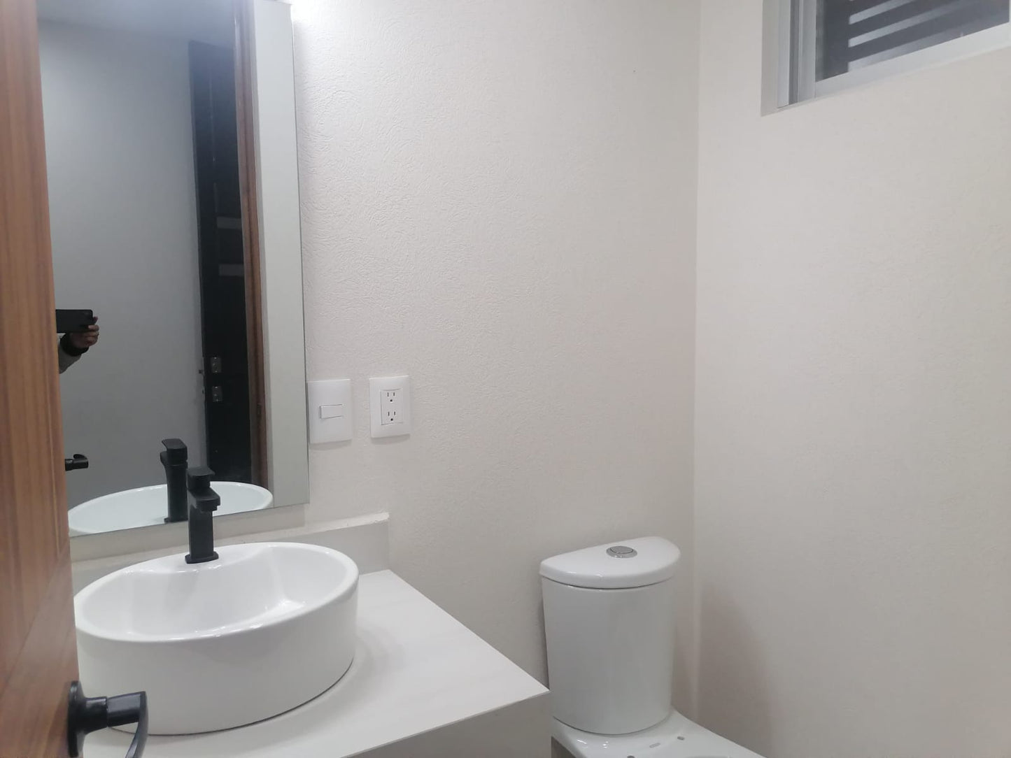 CASA EN VENTA EN OCOLUSEN, MORELIA