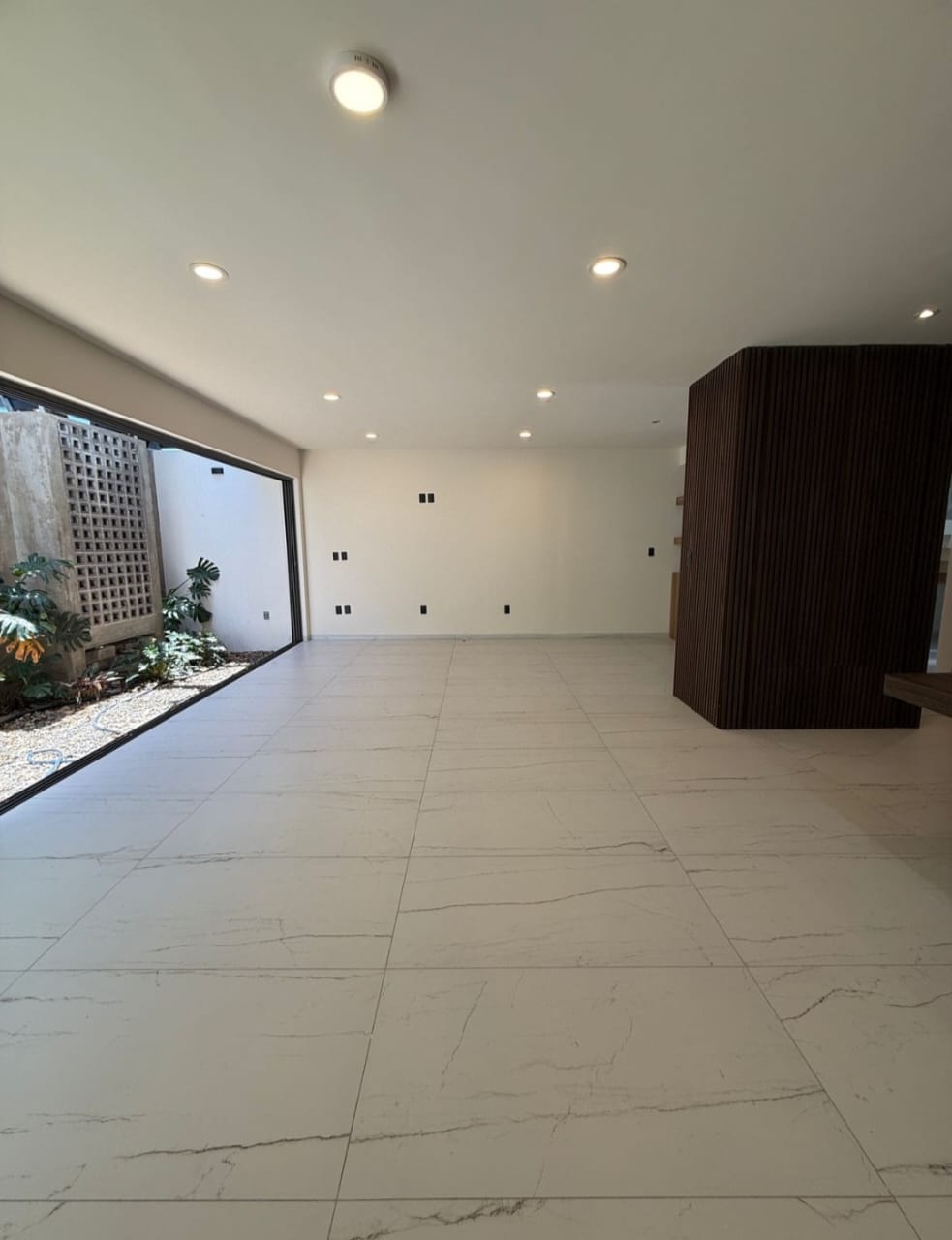 CASA EN VENTA EN VISTAS ALTOZANO, MORELIA