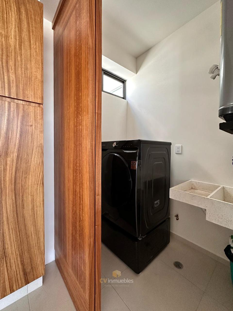 DEPARTAMENTO AMUEBLADO EN RENTA EN ALTOZANO, MORELIA