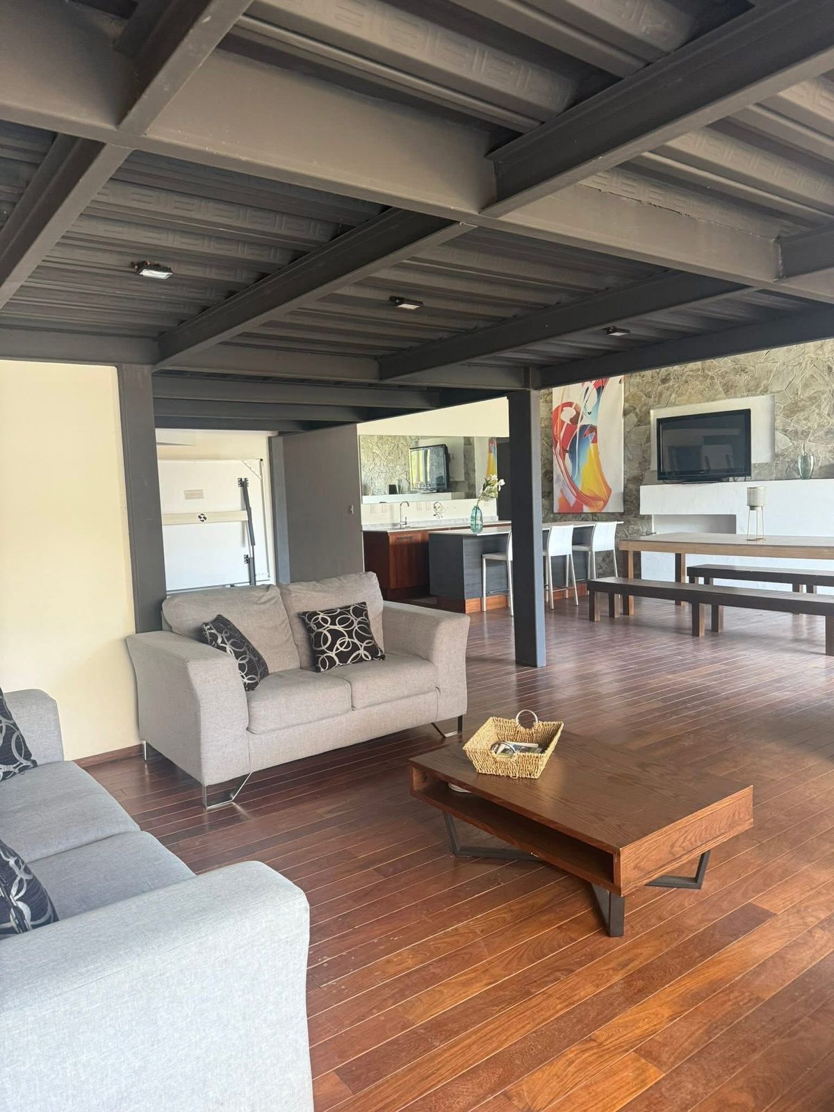 DEPARTAMENTO EN RENTA EN CLUB Y DENTRO DEL CAMPO DE GOLF ALTOZANO, MORELIA