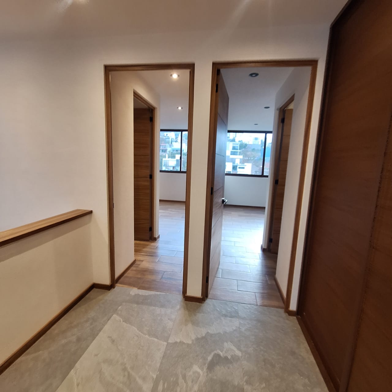 CASA EN VENTA EN PASEO DE LOS GANSOS, VISTAS ALTOZANO, MORELIA