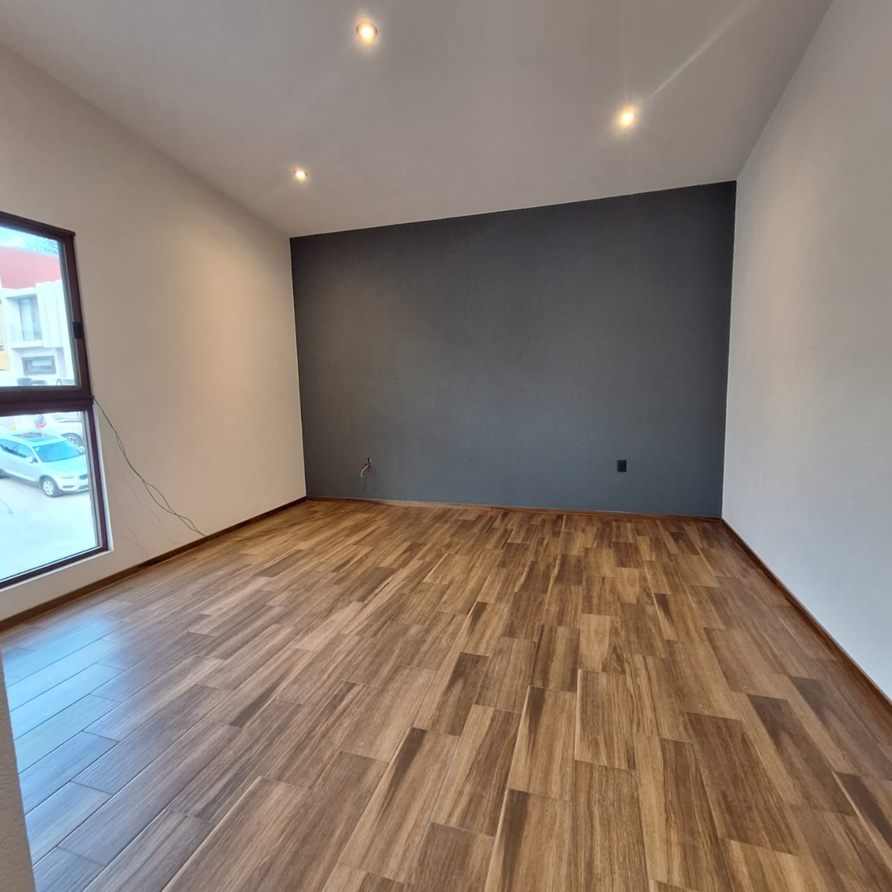 CASA EN VENTA EN PASEO DE LOS GANSOS, VISTAS ALTOZANO, MORELIA