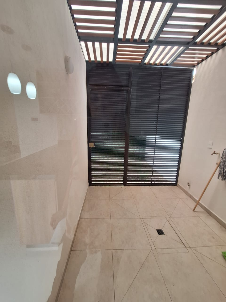 CASA EN RENTA EN RIO ALTOZANO, MORELIA