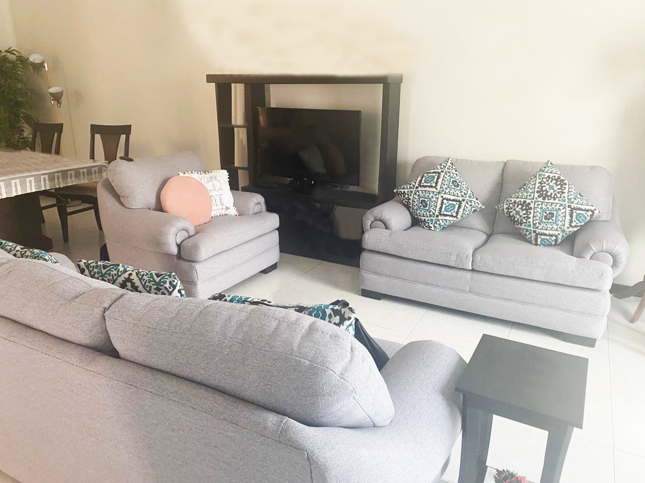 CASA DE UNA PLANTA EN VENTA EN PASEO DEL PARQUE TRES MARIAS, MORELIA