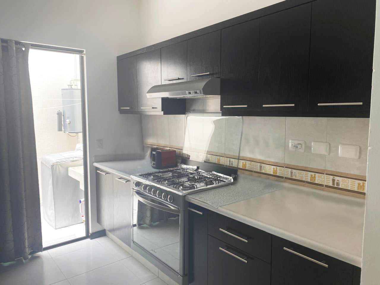 CASA DE UNA PLANTA EN VENTA EN PASEO DEL PARQUE TRES MARIAS, MORELIA