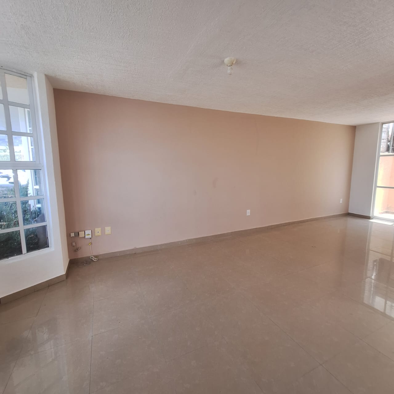 CASA EN VENTA EN MISION DE SAN DIEGO, MORELIA