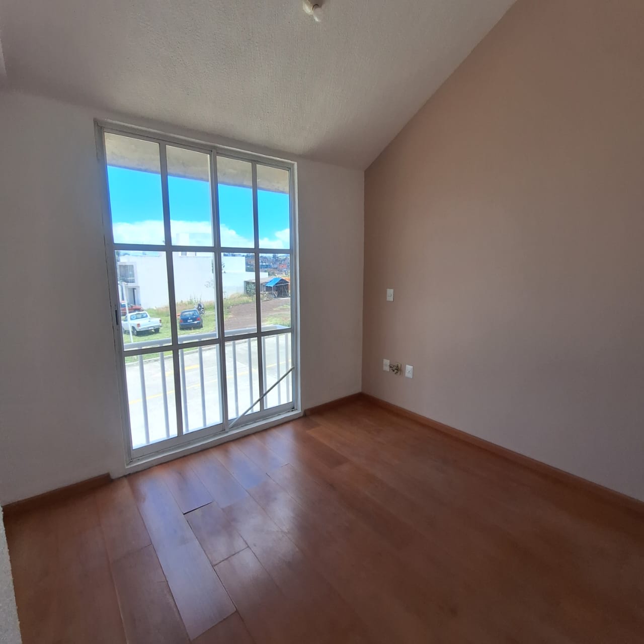 CASA EN VENTA EN MISION DE SAN DIEGO, MORELIA