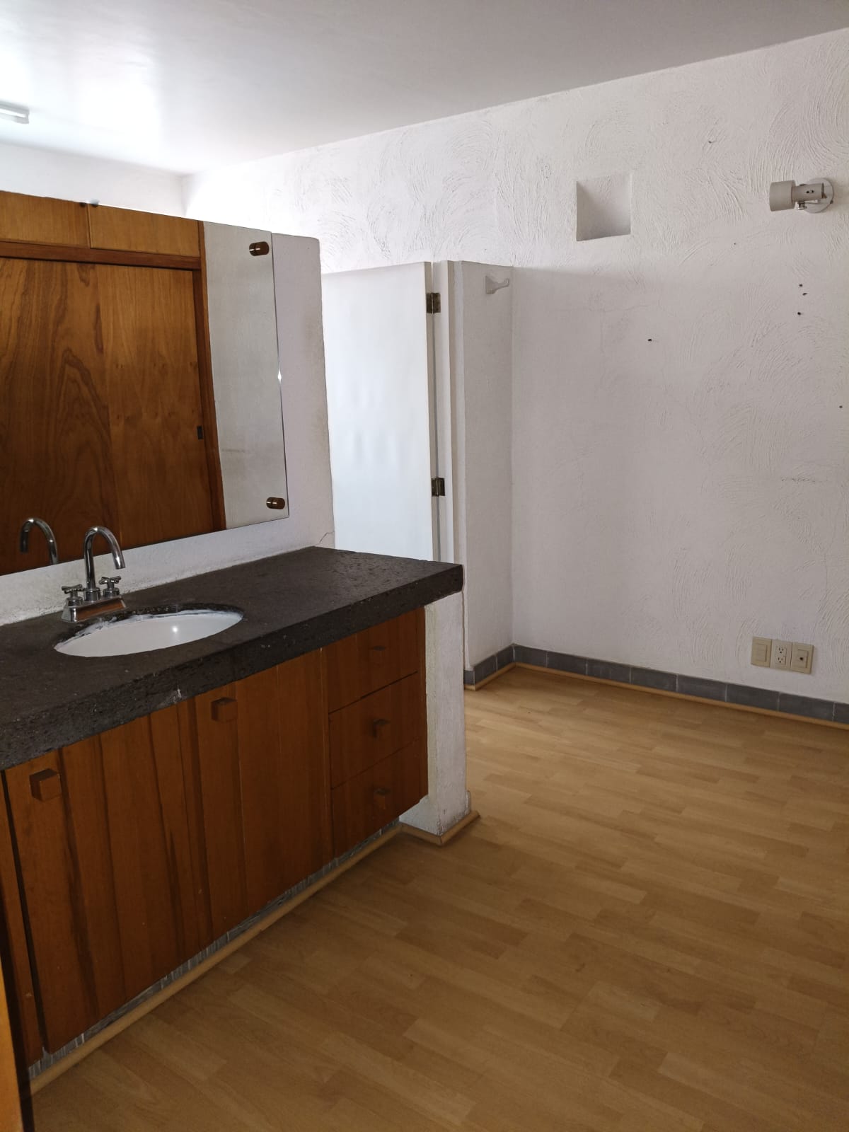 CASA EN VENTA EN CHAPULTEPEC NORTE, MORELIA