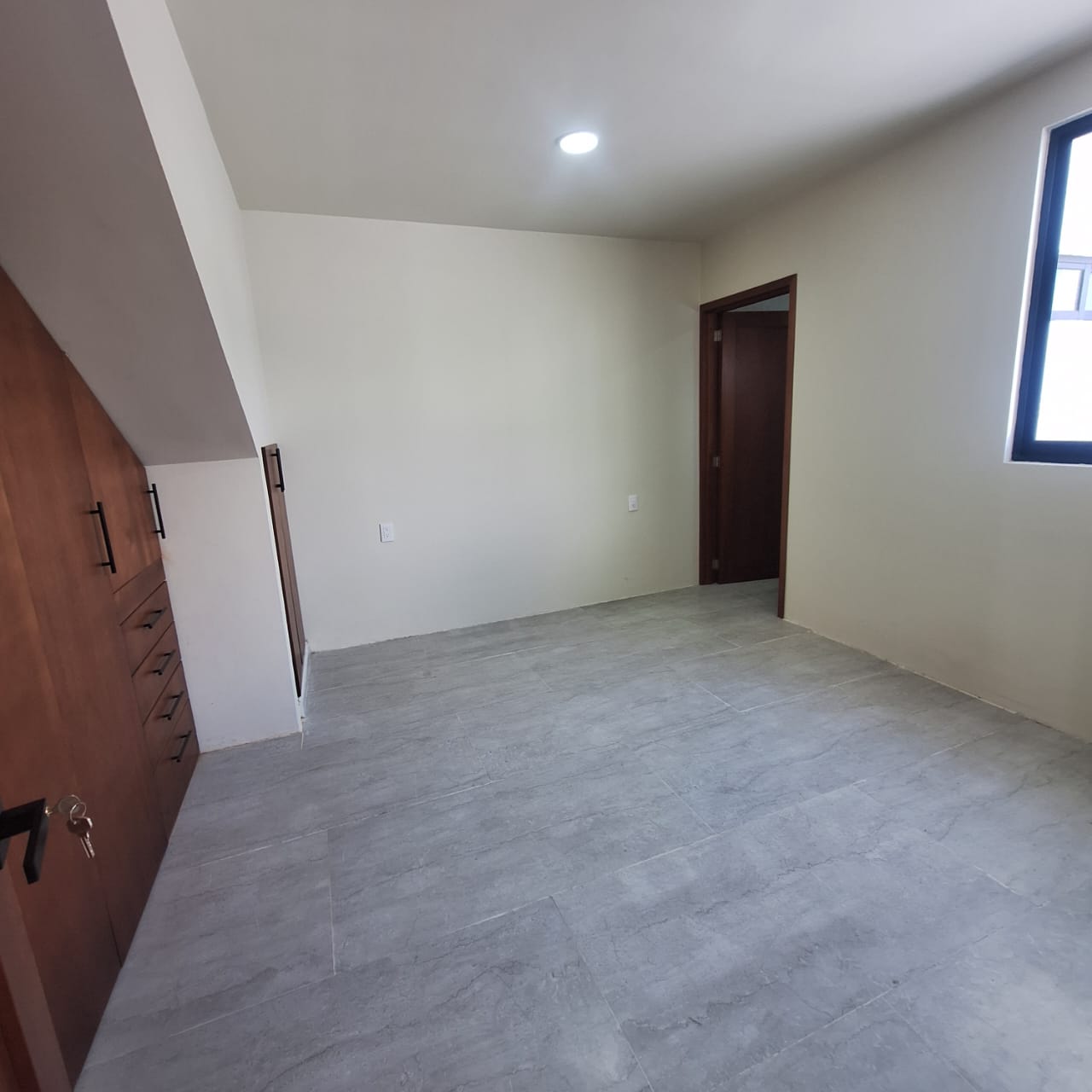 CASA EN VENTA EN MONTAÑA MONARCA, MORELIA