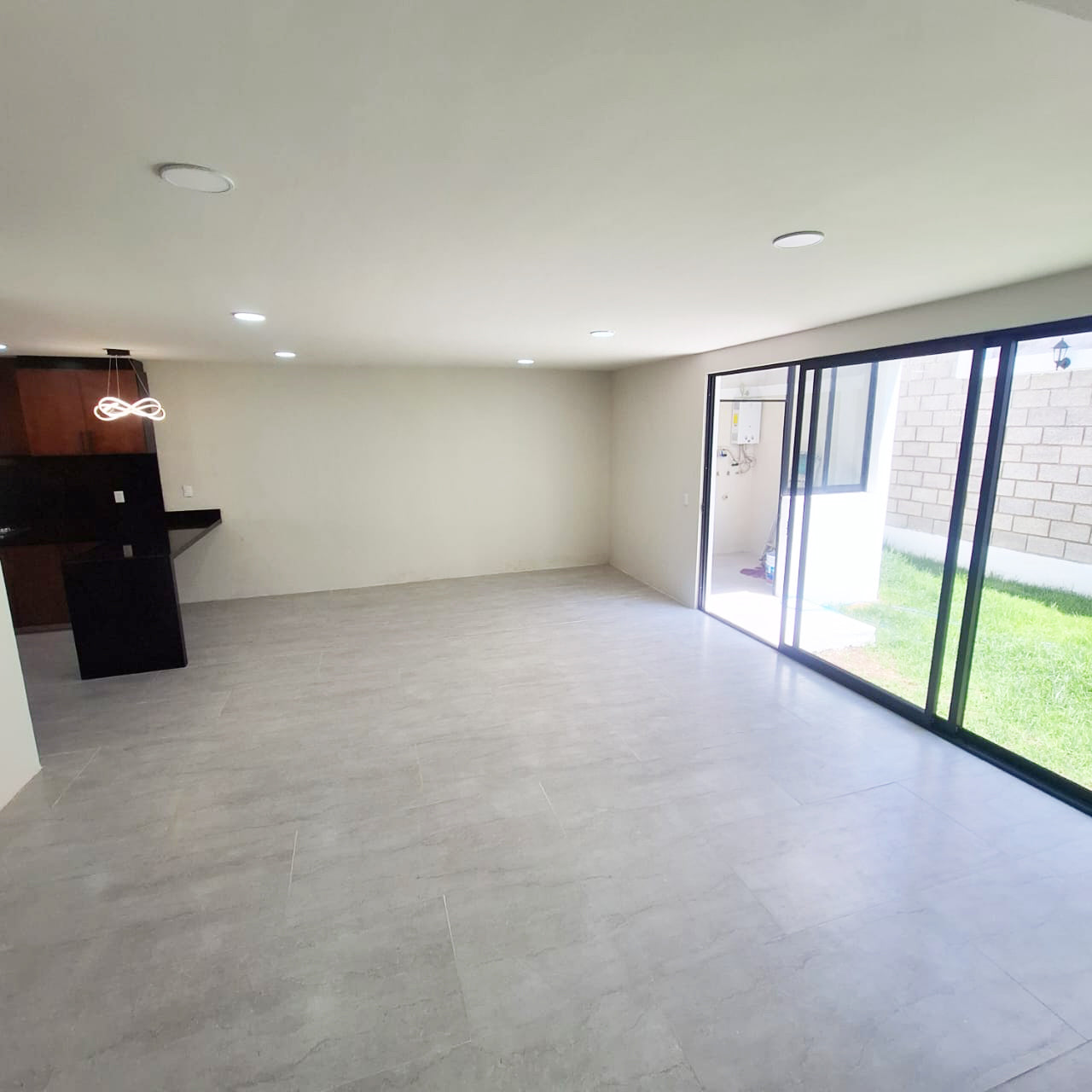 CASA EN VENTA EN MONTAÑA MONARCA, MORELIA