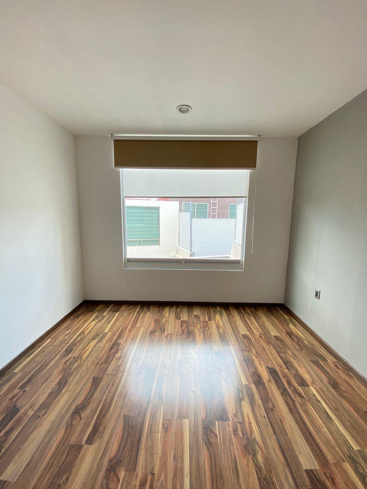 CASA EN VENTA EN EL PINAR ALTOZANO, MORELIA