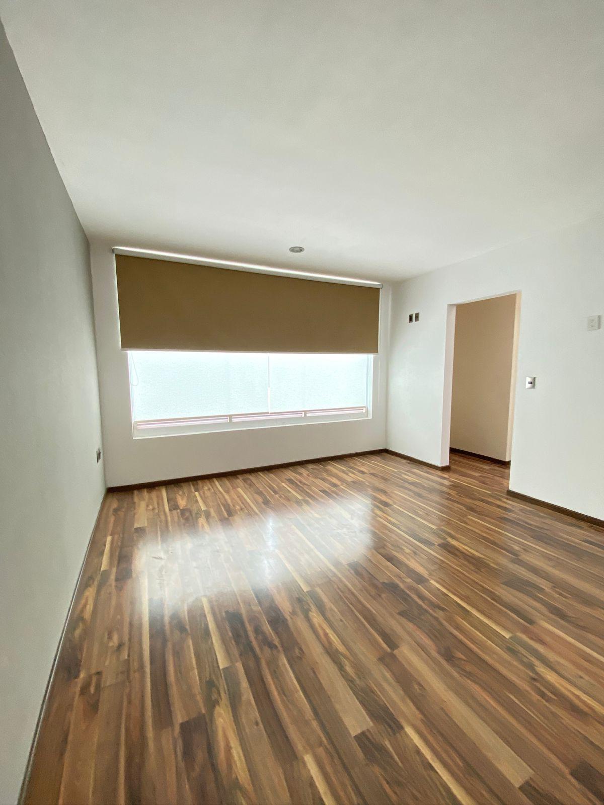 CASA EN VENTA EN EL PINAR ALTOZANO, MORELIA