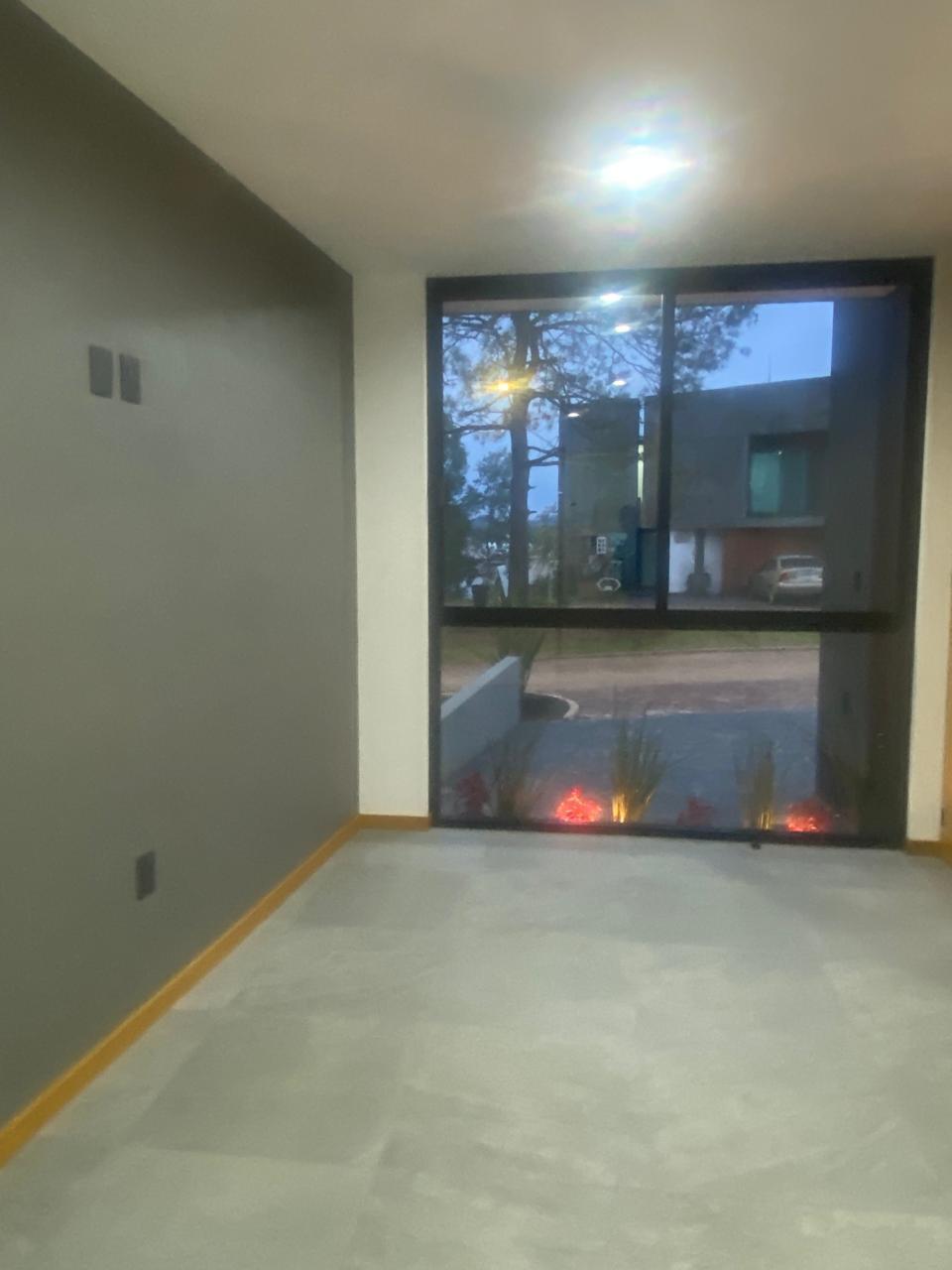 CASA EN VENTA EN EL OLIVAR ALTOZANO, MORELIA