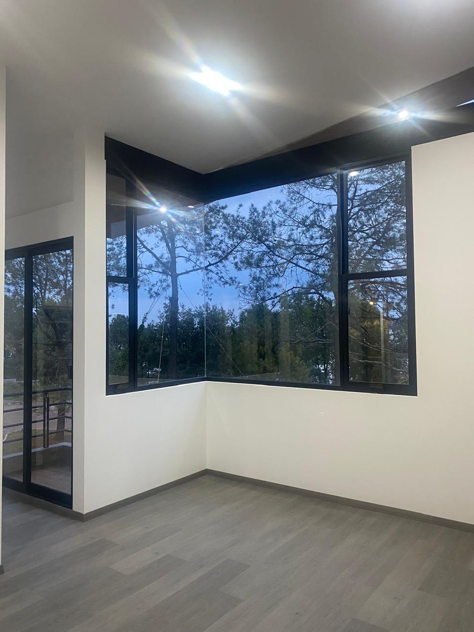 CASA EN VENTA EN EL OLIVAR ALTOZANO, MORELIA