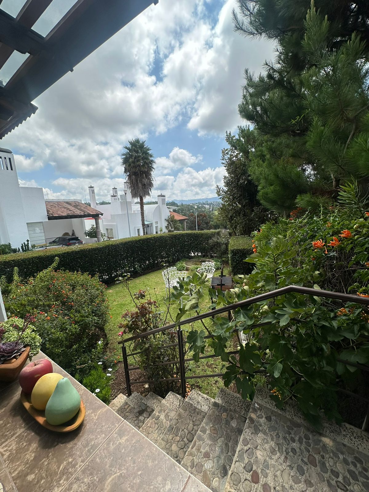 CASA RESIDENCIAL EN VENTA EN ALTOZANO, MORELIA