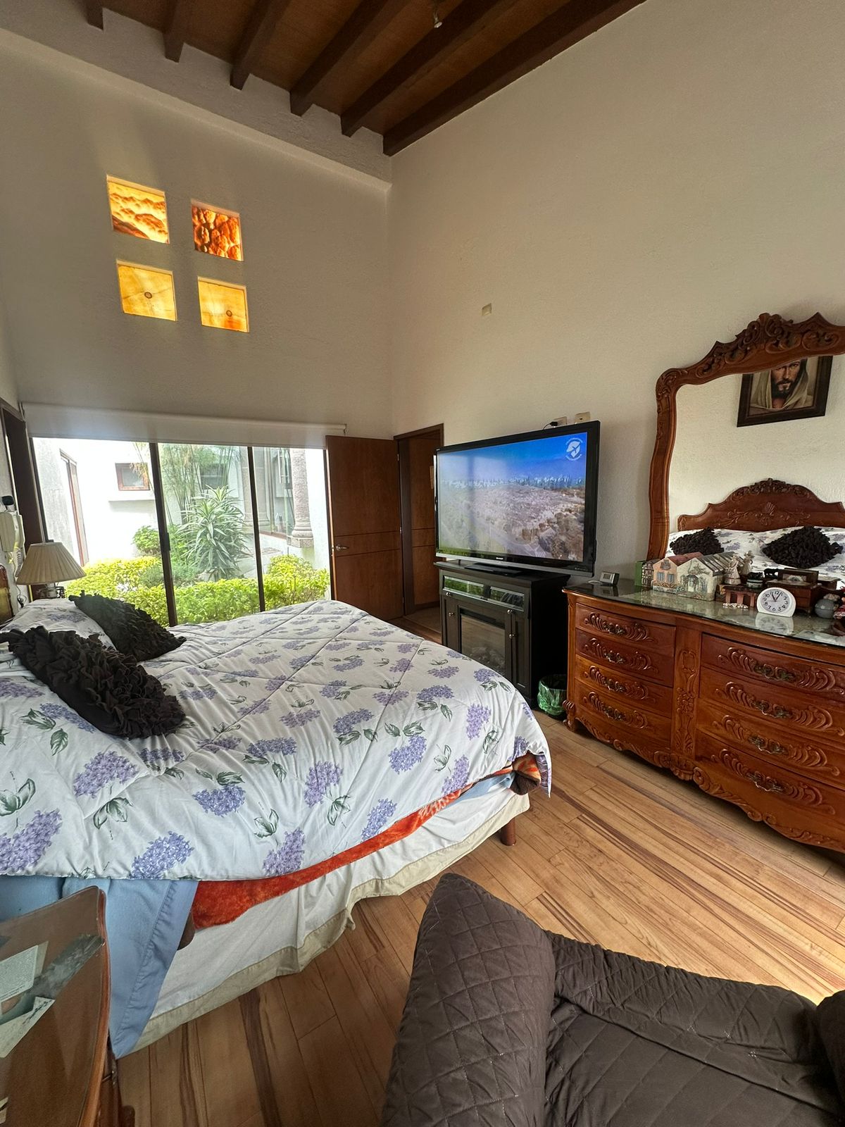 CASA RESIDENCIAL EN VENTA EN ALTOZANO, MORELIA