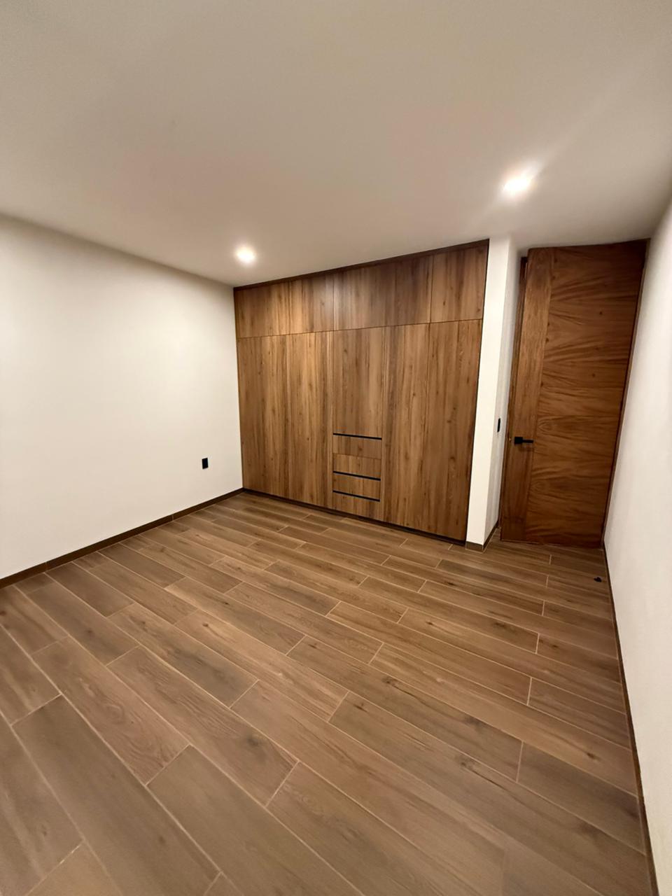 CASA EN VENTA EN LOMALTA TRES MARIAS, MORELIA