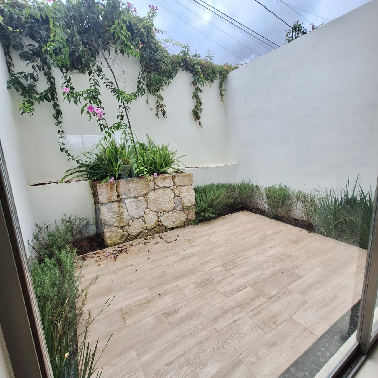CASA EN VENTA EN VESTA DEL MONTE ALTOZANO, MORELIA