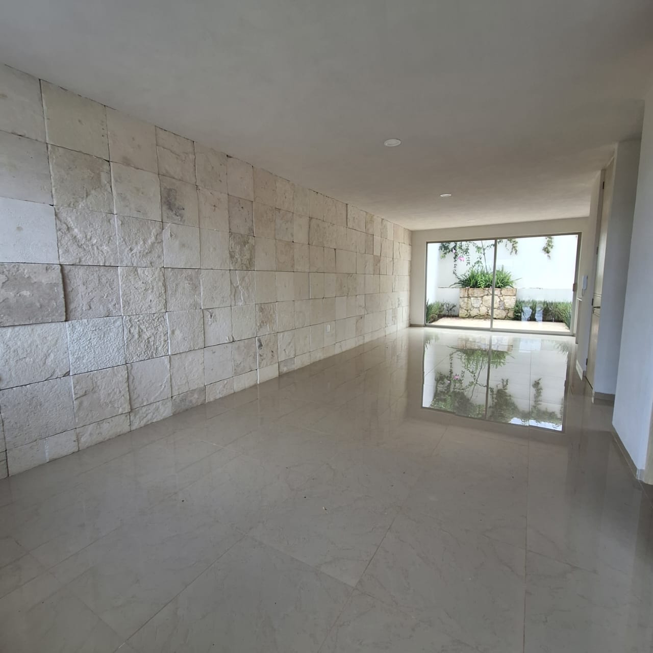 CASA EN VENTA EN VESTA DEL MONTE ALTOZANO, MORELIA