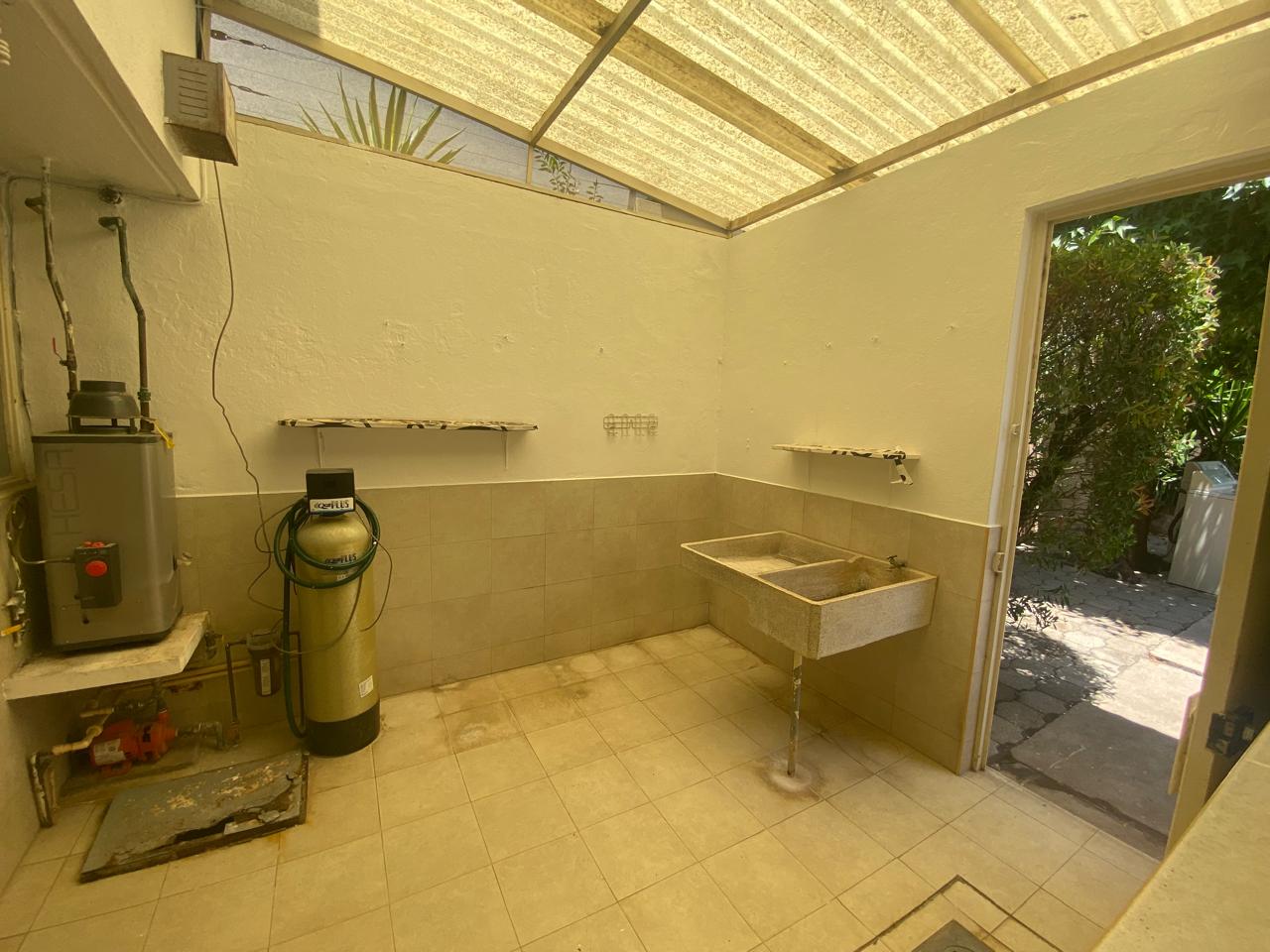 CASA EN RENTA EN PRADOS DEL CAMPESTRE, MORELIA