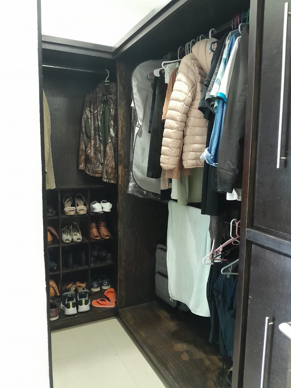 CASA EN VENTA EN CLUB Y DENTRO DEL CAMPO DE GOLF ALTOZANO, MORELIA