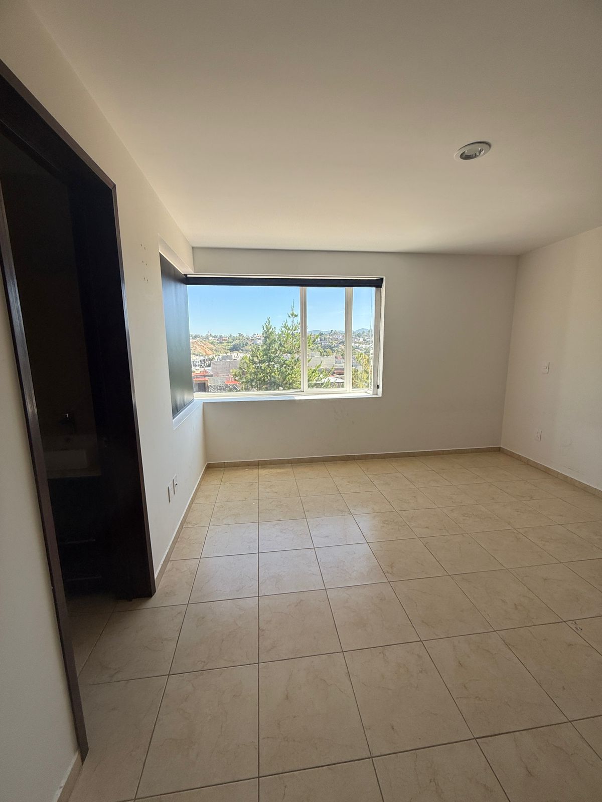 CASA EN RENTA EN FRACCIONAMIENTO TERCER RETORNO DE LOS ALPES ALTOZANO, MORELIA