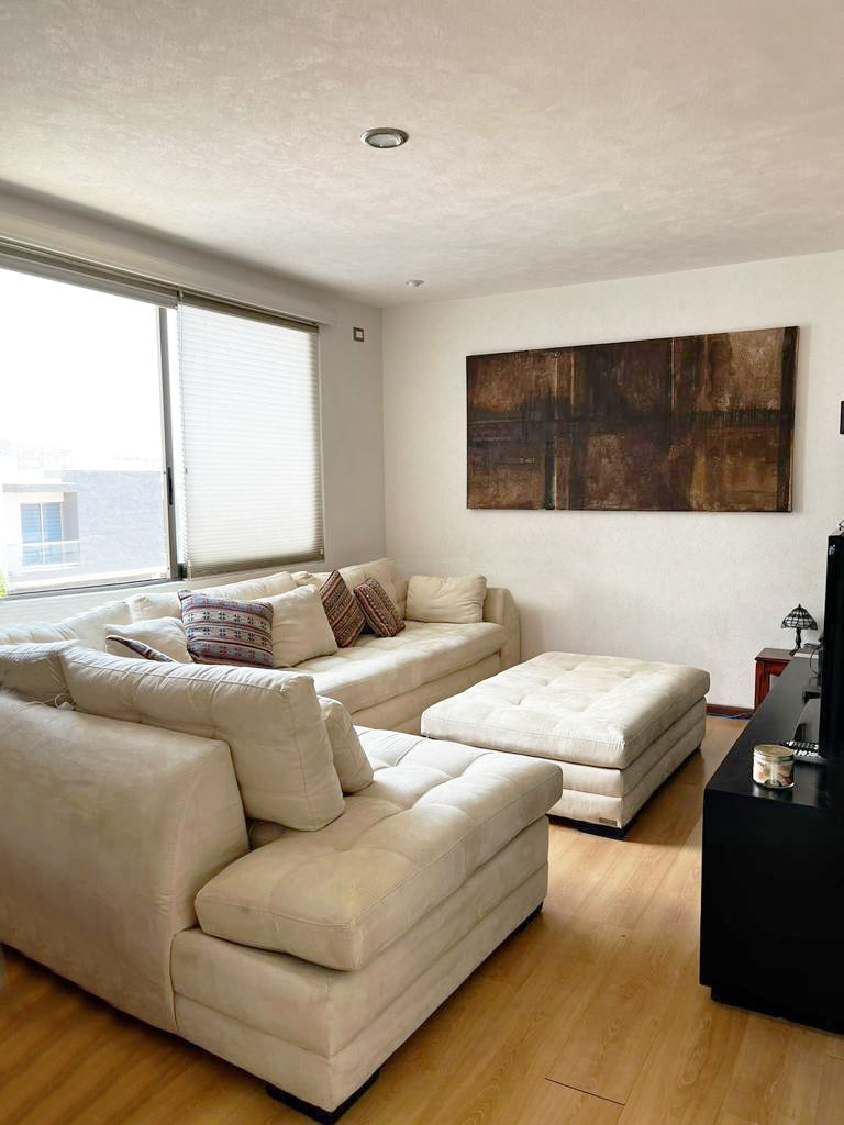 CASA EN VENTA EN JACARANDAS TRES MARIAS, MORELIA