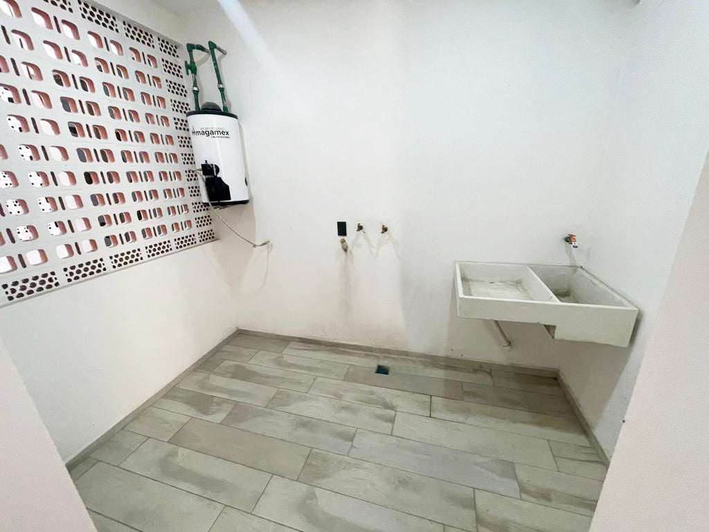 DEPARTAMENTO EN VENTA EN OCOLUSEN, MORELIA