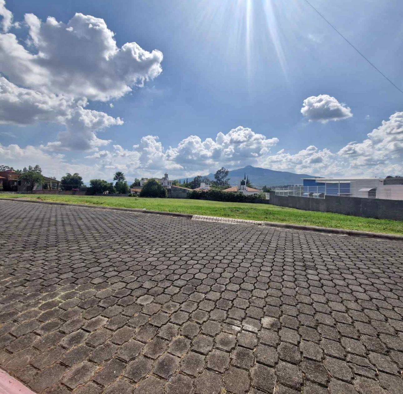 TERRENO EN VENTA EN CLUB CAMPESTRE ERANDENI, MORELIA