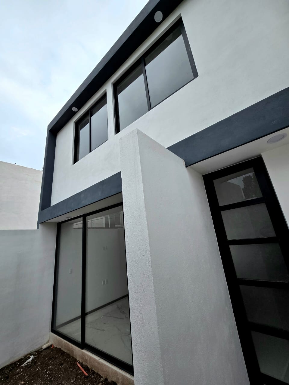 CASA EN PREVENTA EN CAÑADAS DEL BOSQUE TRES MARIAS, MORELIA