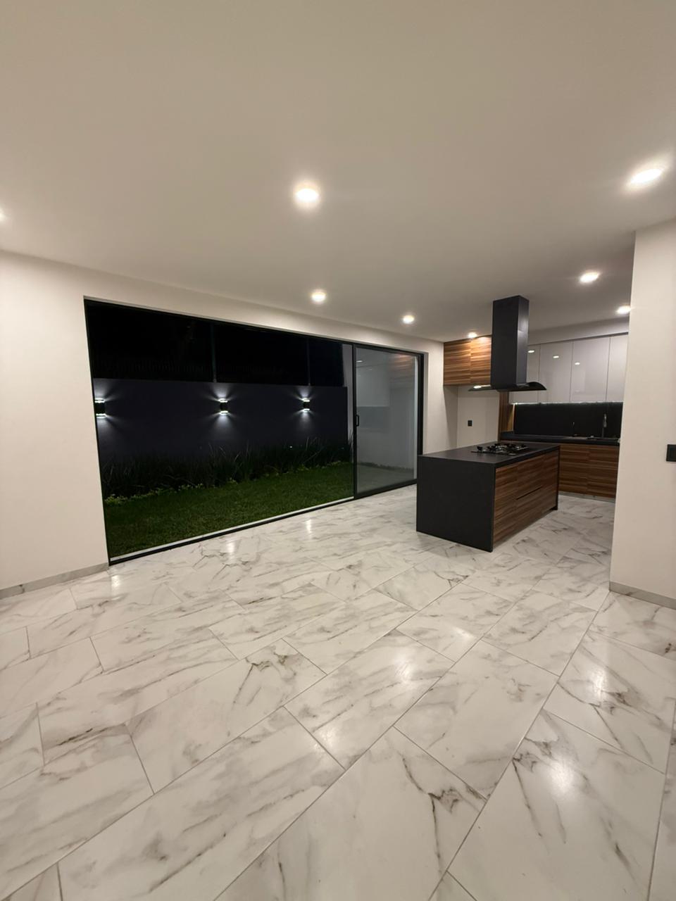 CASA EN VENTA EN LOMALTA TRES MARIAS, MORELIA