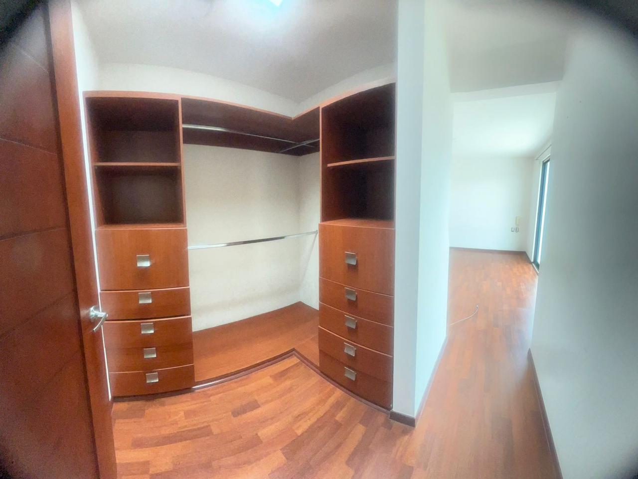 CASA EN VENTA EN EL FRACCIONAMIENTO LA CAMPIÑA, MORELIA