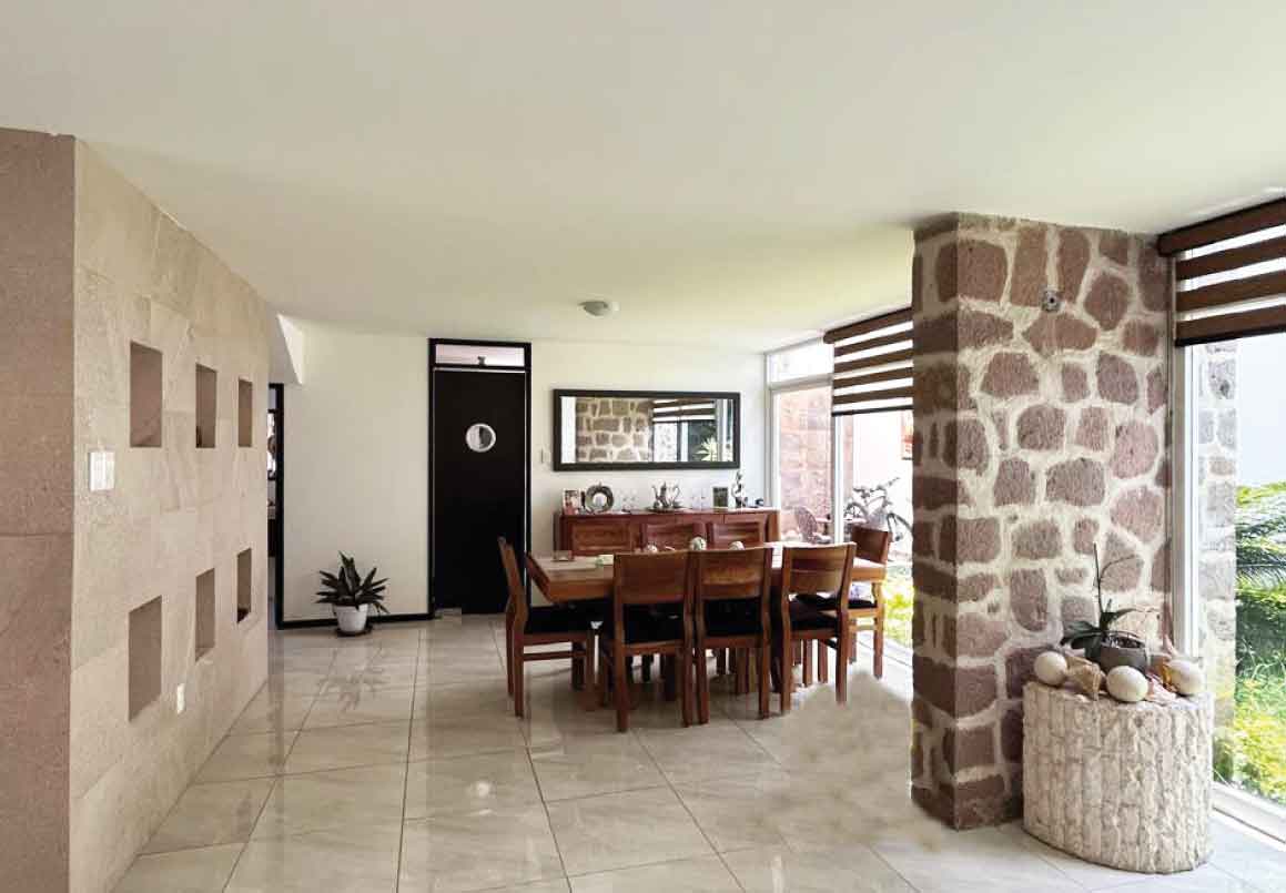 CASA EN VENTA EN CHAPULTEPEC, MORELIA