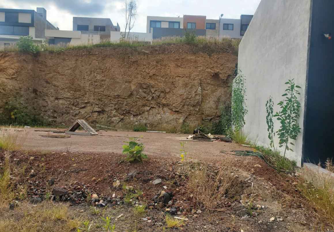 TERRENO EN VENTA EN RIO ALTOZANO, MORELIA