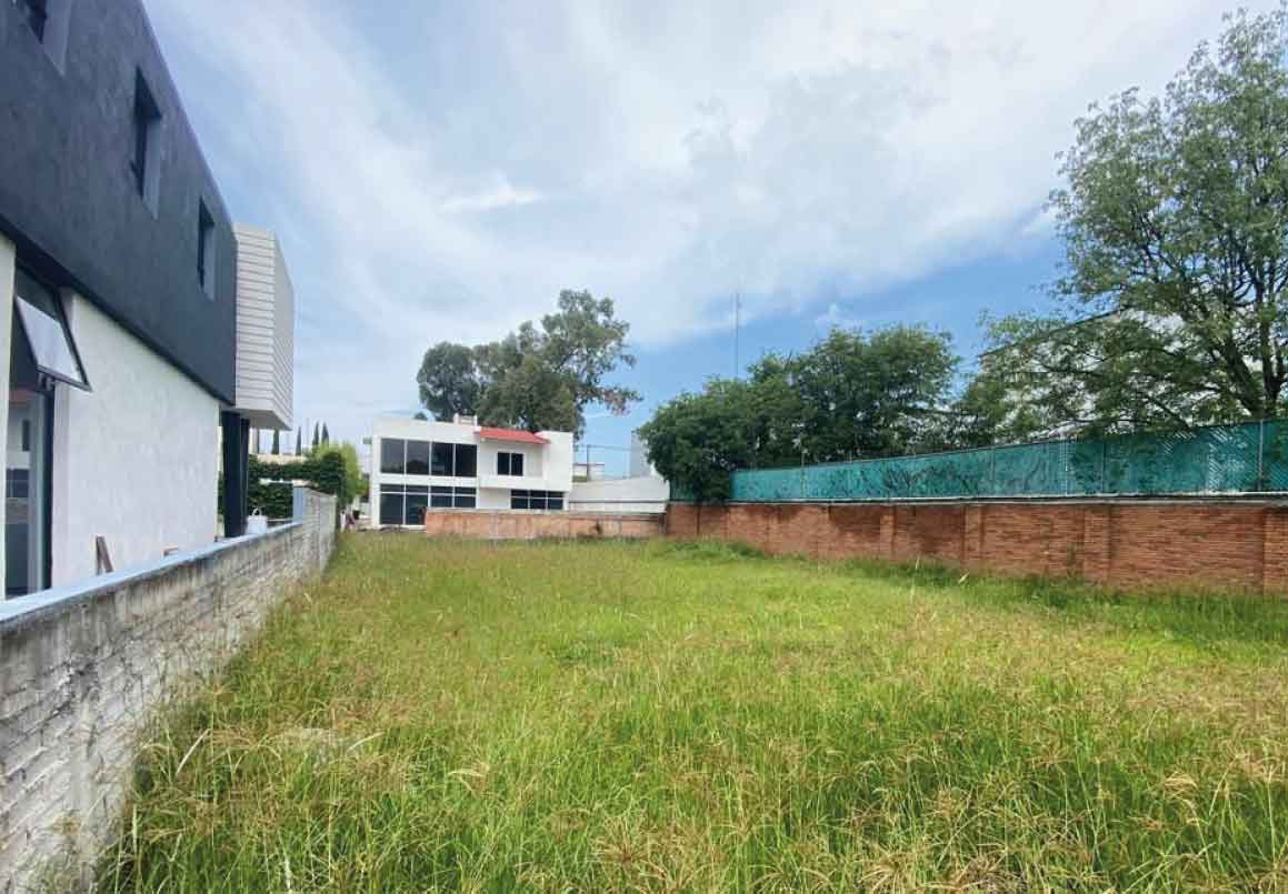 TERRENO EN VENTA EN BOSQUES DE LA HUERTA, MORELIA