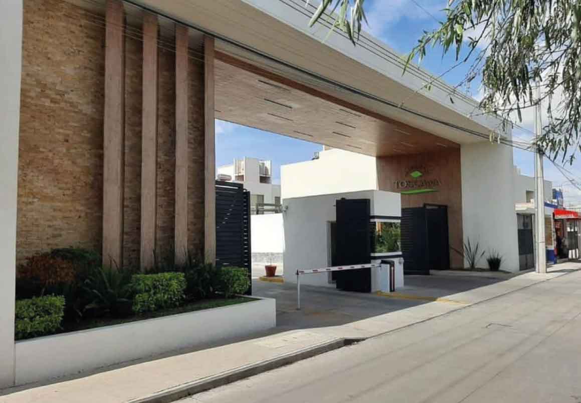 CASA EN VENTA EN PASEO DE LA TOSCANA, MORELIA