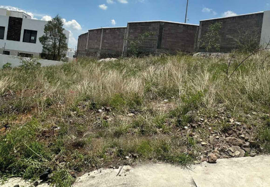 TERRENO EN VENTA EN LOMALTA TRES MARIAS, MORELIA